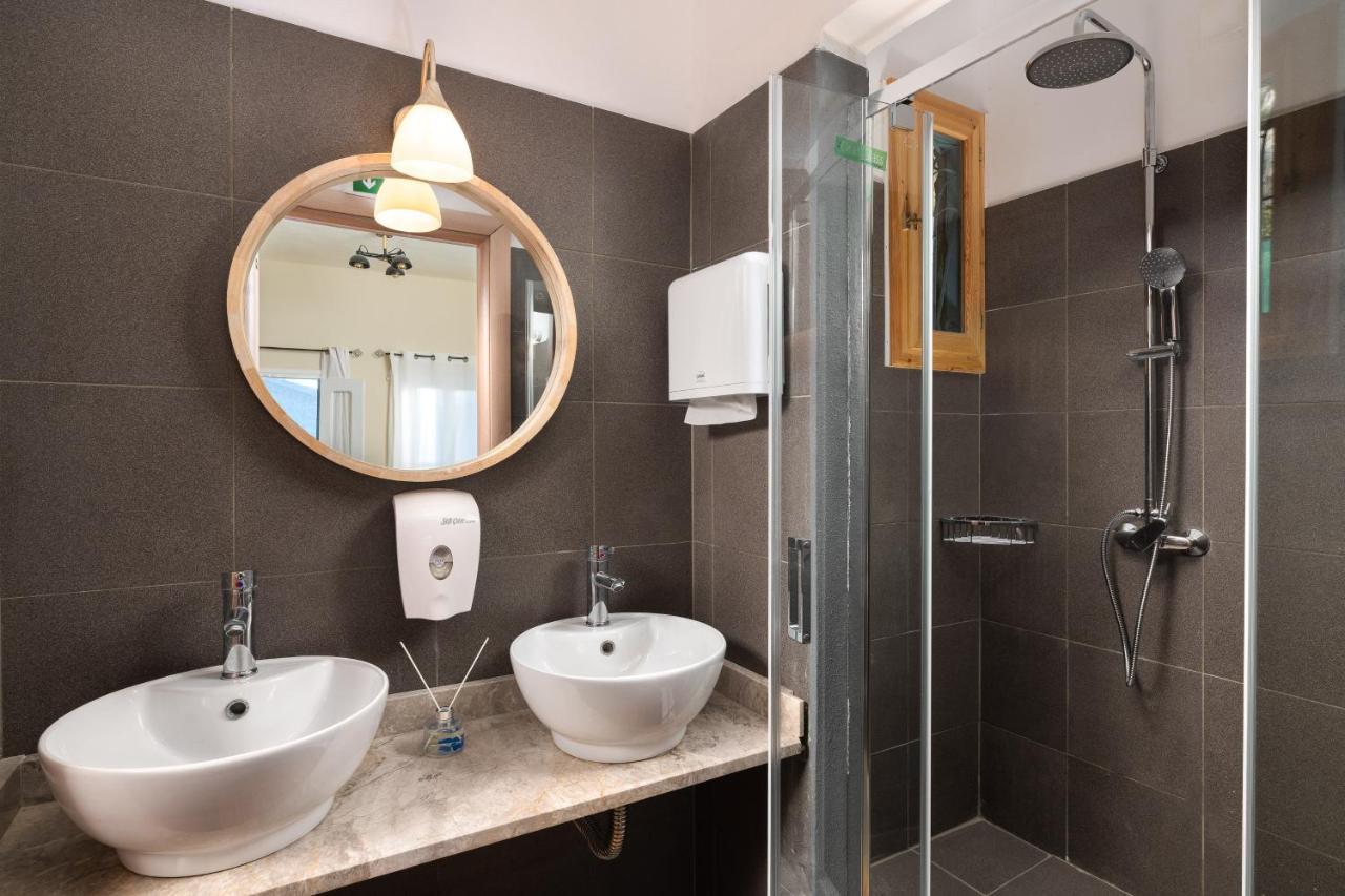 Rementzo Apartment Sými Eksteriør bilde